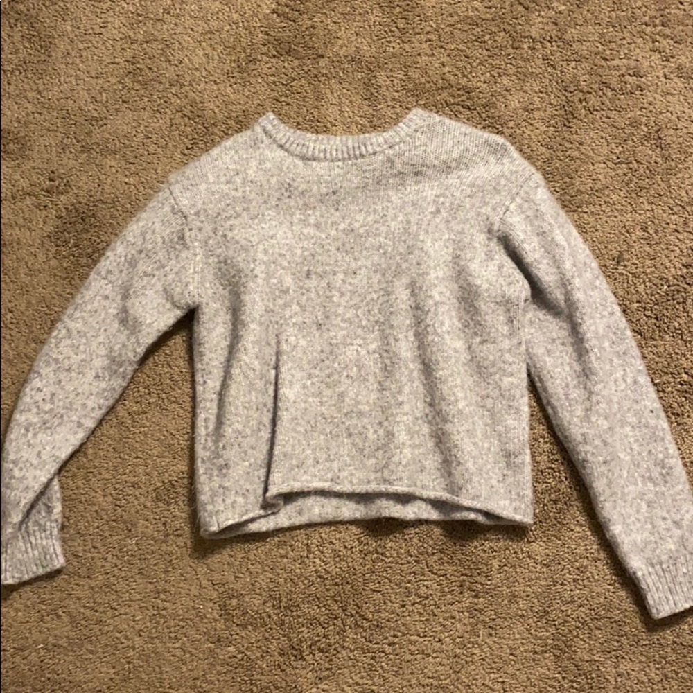 Brandy Melville Gray Cropped Sweater